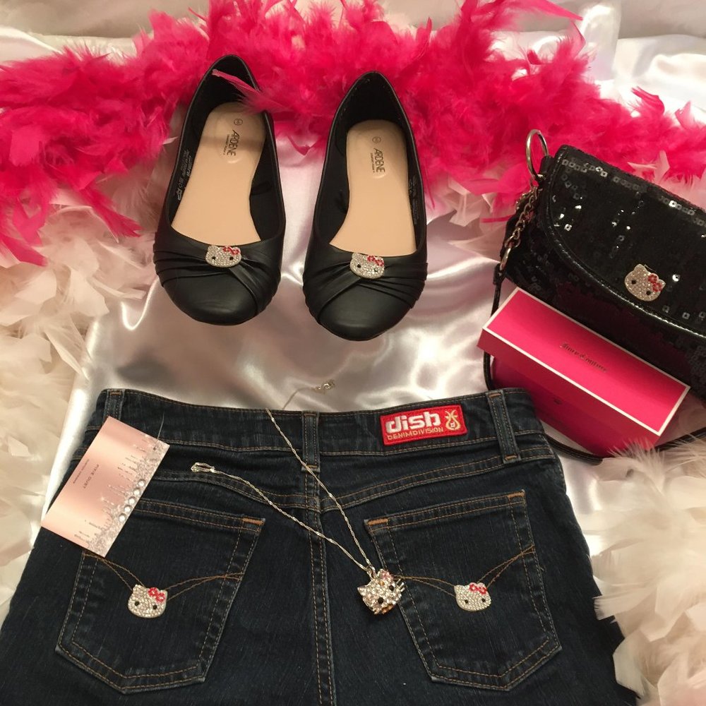 ADORABLE custom hello kitty vintage shorts purse and flats set!!!